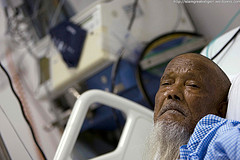 An Indian pilgrim lies in the cardiac care unit at the Nour hospital in the holy city of Mecca on November 24, 2009. The Saudi Kingdom provides free medical care to pilgrims who become ill during their pilgrimage. 